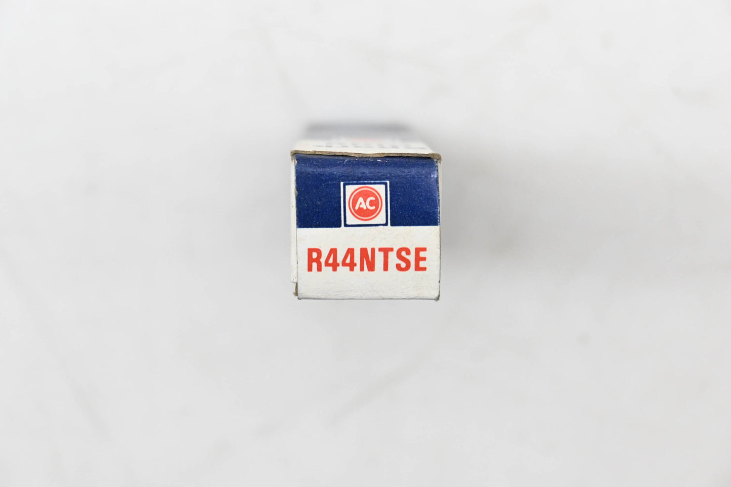 ACDelco R44NTSE, 5614001 Spark Plugs Qty 4 NOS