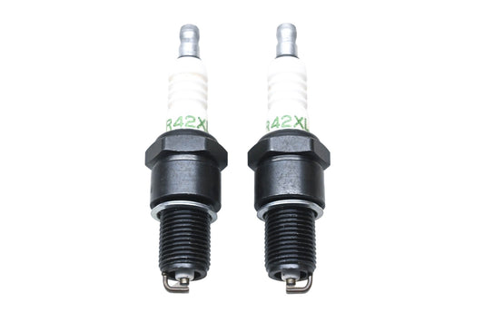 ACDelco R42XLS, 5613100 Spark Plugs Qty 2 NOS