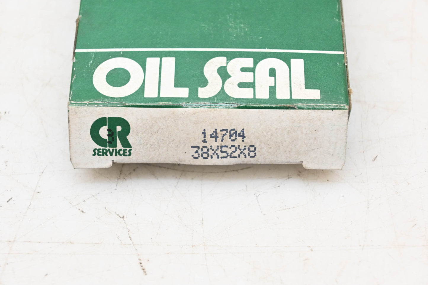 CR 14704 Oil Seals Qty 2 NOS