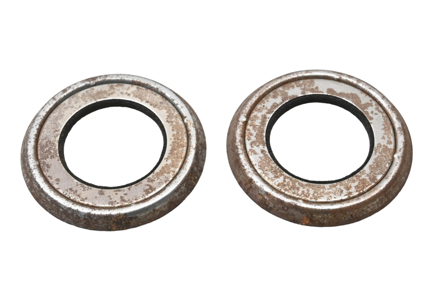 CR 20154 Oil Seals Qty 2 NOS