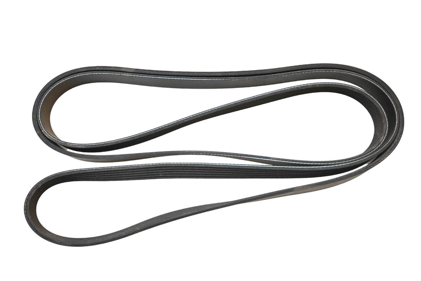 Gates K061037, 6PK2635 Micro-V Serpentine Belt NOS