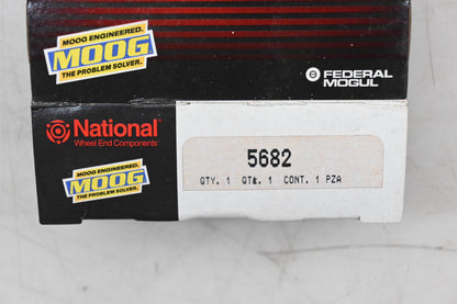 National 5682 Federal Mogul Wheel Seal Kit NOS