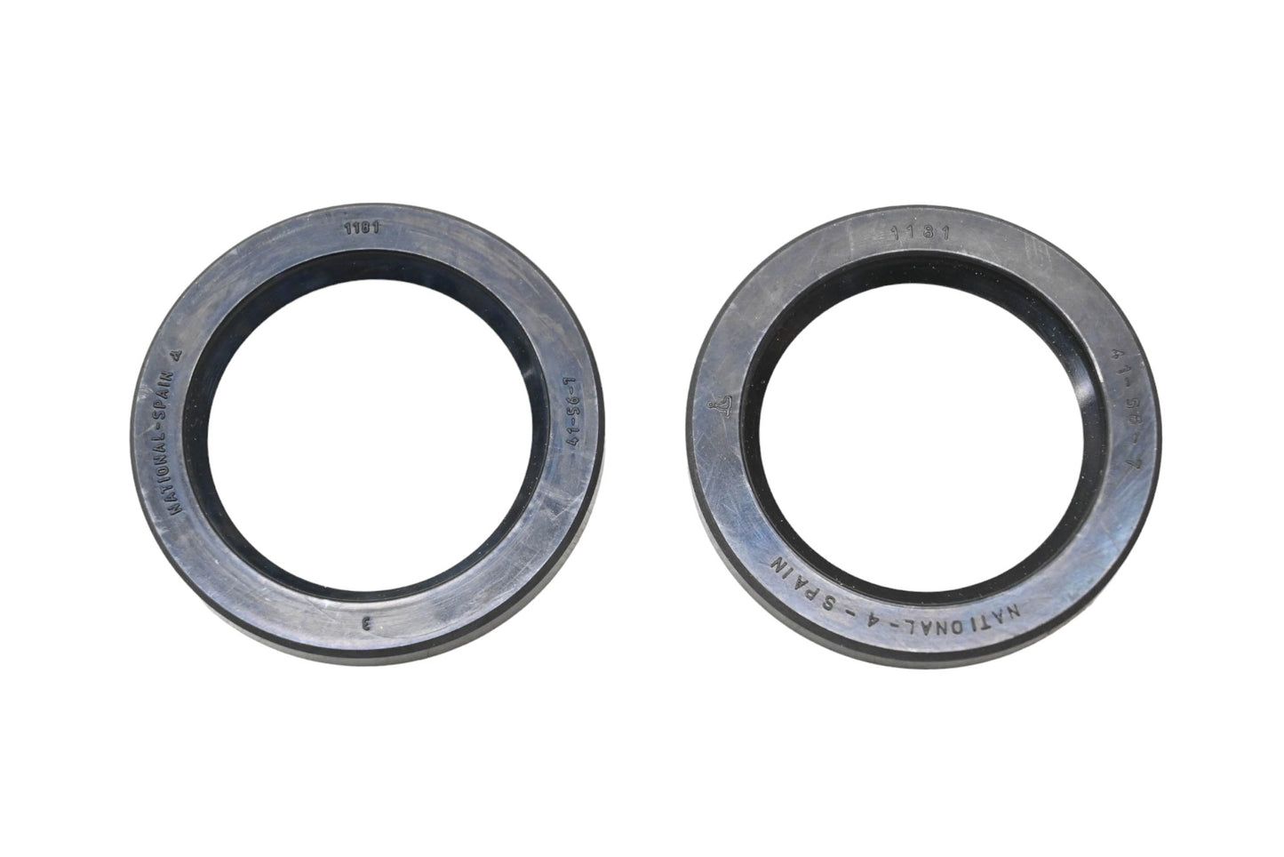 Federal Mogul 1181 National Oil Seals Qty 2 NOS