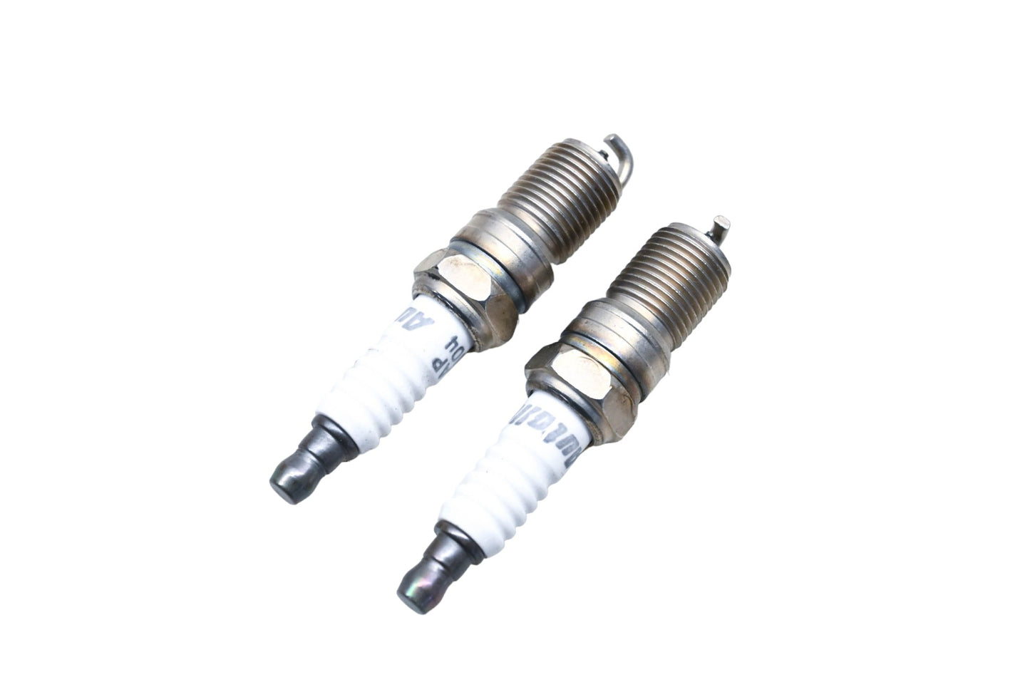 Autolite AP104 Platinum Spark Plugs Qty 2 NOS