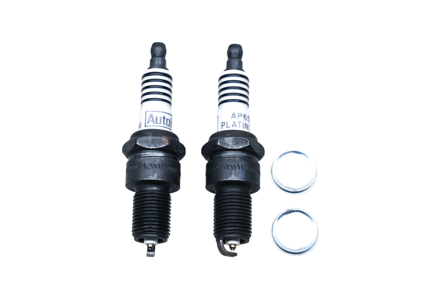 Autolite AP65 Platinum Spark Plug Kit Qty 2 NOS