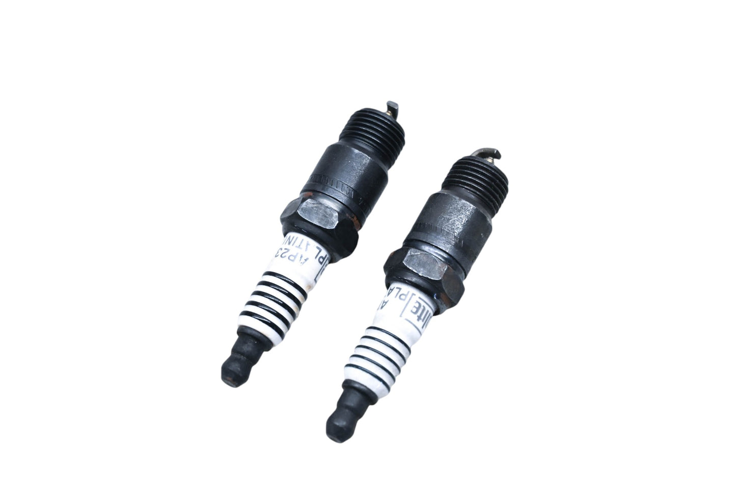 Autolite AP23 Platinum Spark Plugs Qty 2 NOS