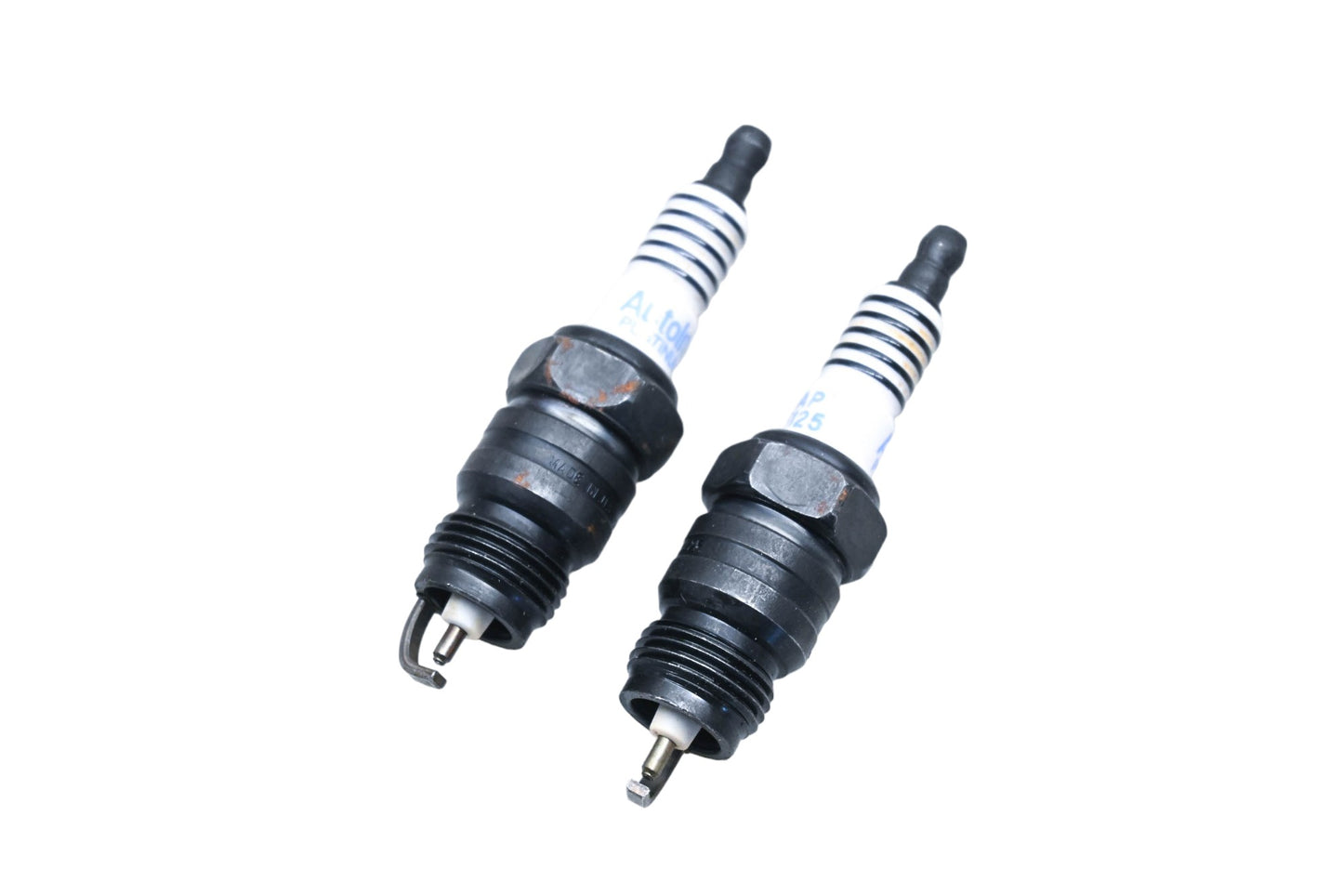 Autolite AP5125 Platinum Spark Plugs Qty 2 NOS