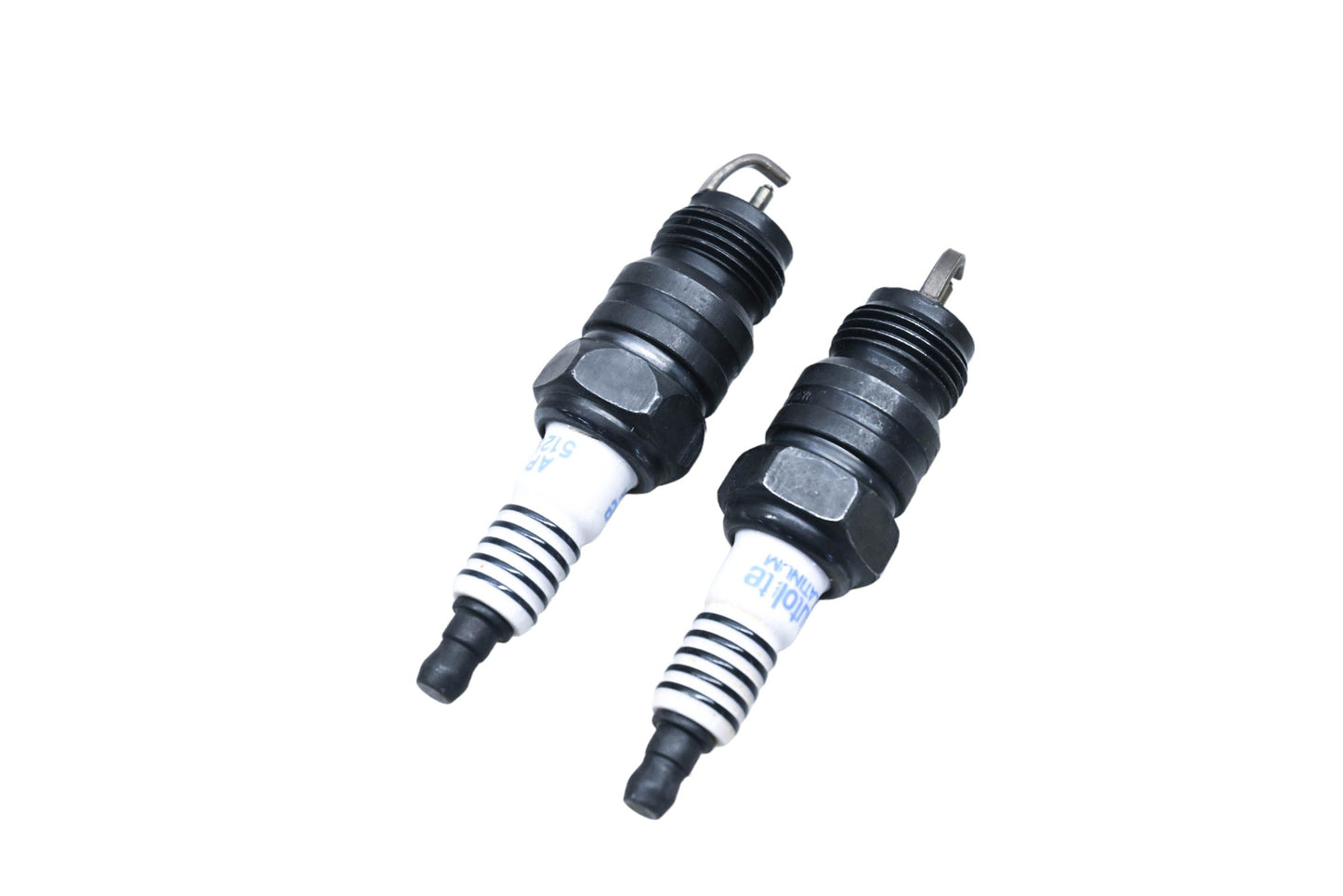 Autolite AP5125 Platinum Spark Plugs Qty 2 NOS