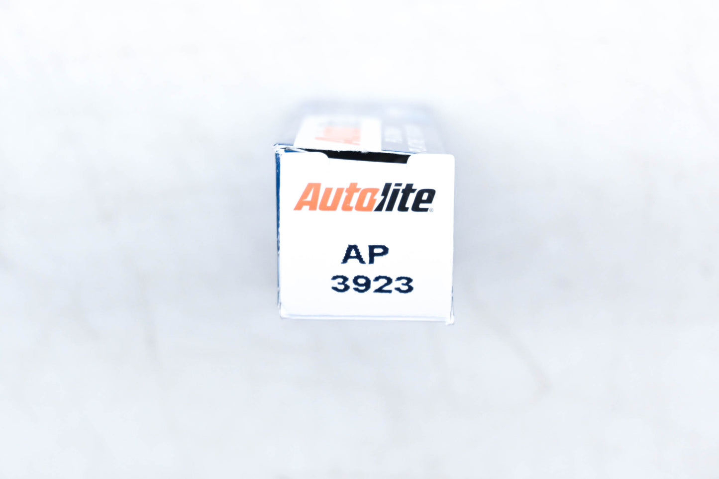 Autolite AP3923 Platinum Spark Plugs Qty 2 NOS
