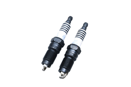 Autolite AP5144 Platinum Spark Plugs Qty 2 NOS