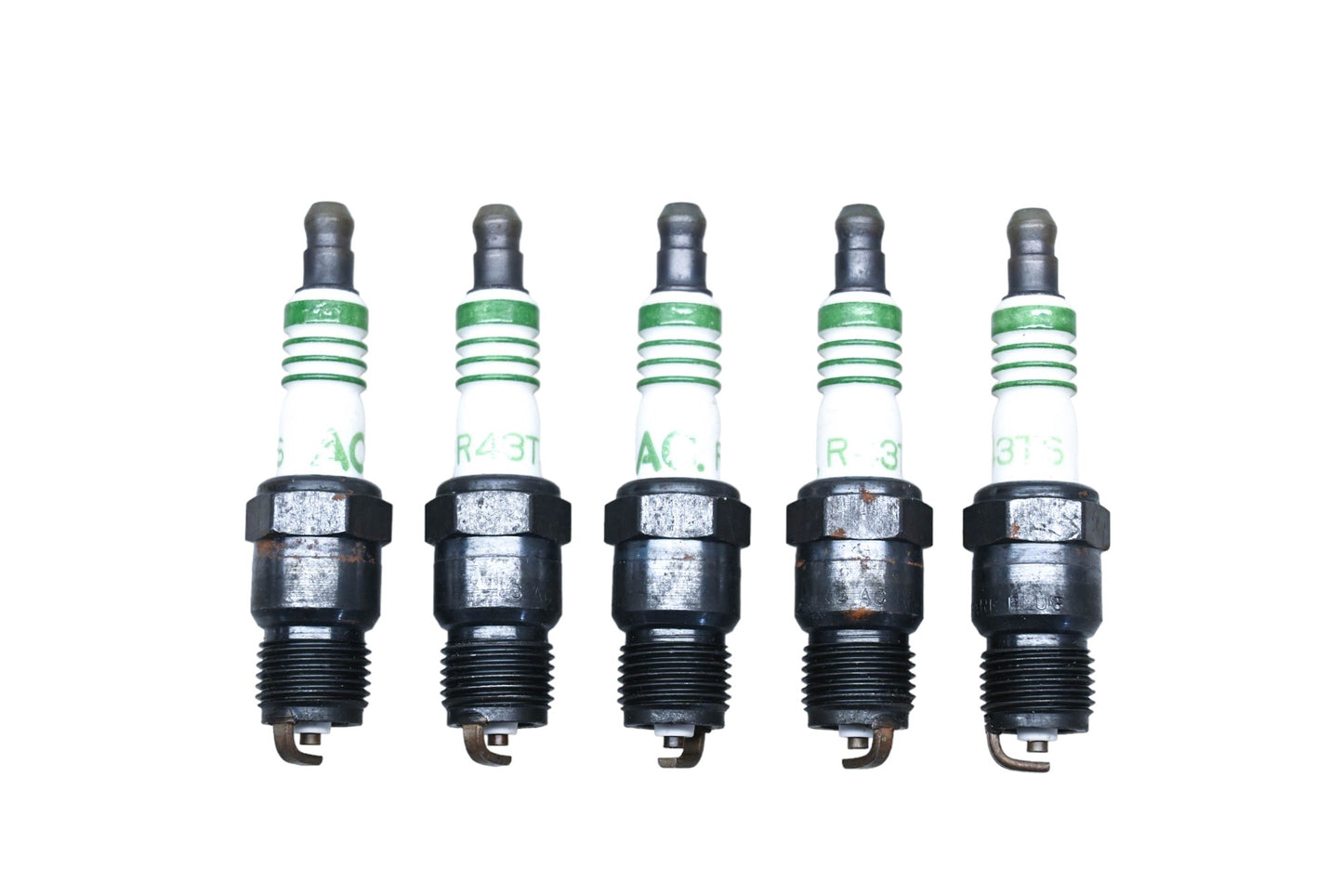 ACDelco R43TS Spark Plugs Qty 5 NOS