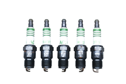 ACDelco R43TS Spark Plugs Qty 5 NOS