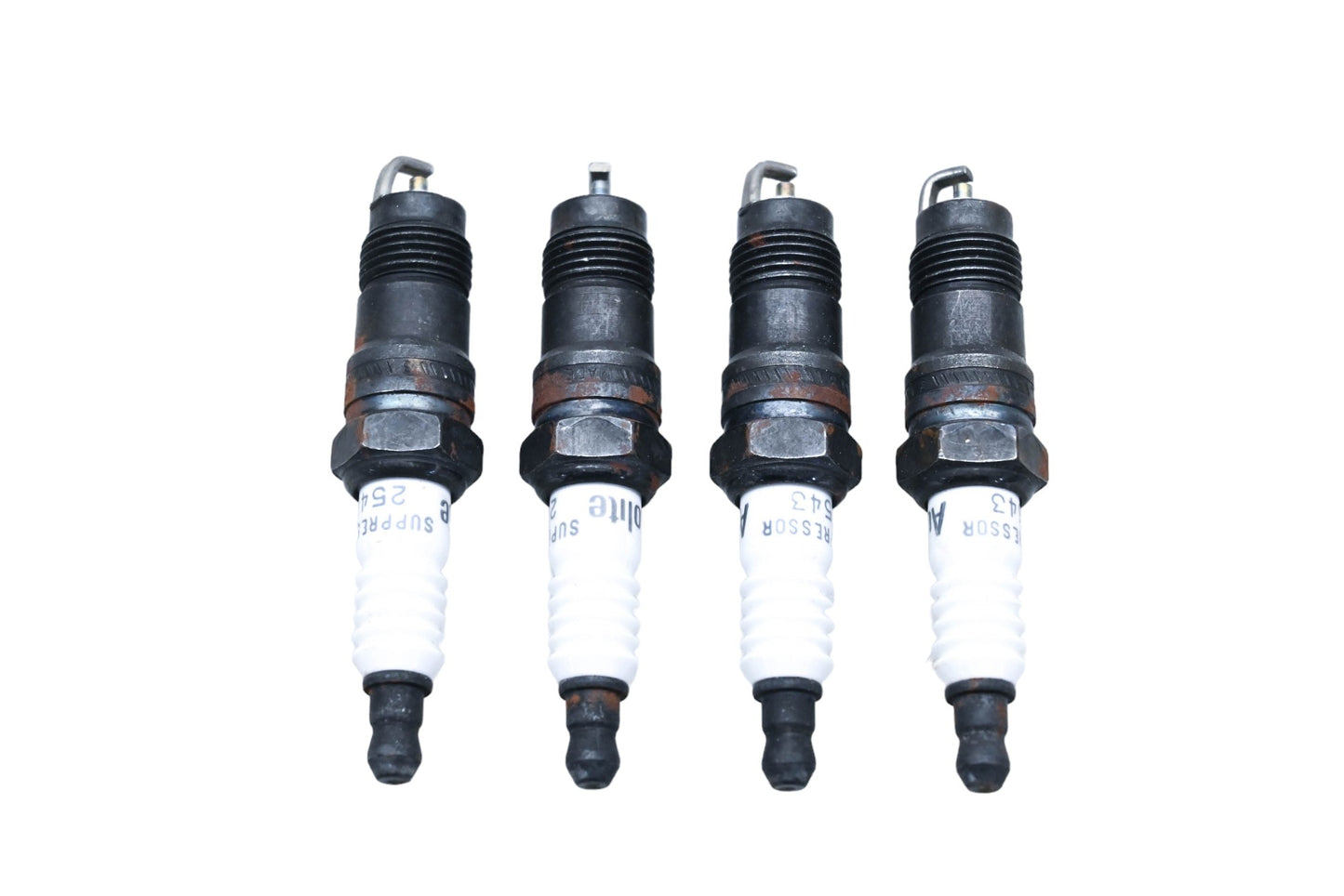 Autolite 2543 Copper Core Suppressor Spark Plugs Qty 8 NOS