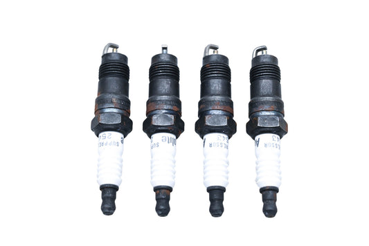 Autolite 2543 Copper Core Suppressor Spark Plugs Qty 8 NOS