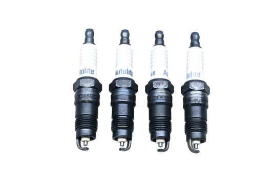 Autolite 2546 Copper Core Resistor Spark Plugs Qty 4 NOS