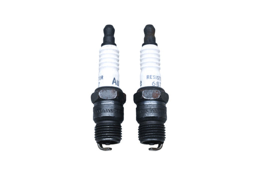 Autolite 687 Copper Core Resistor Spark Plugs Qty 2 NOS