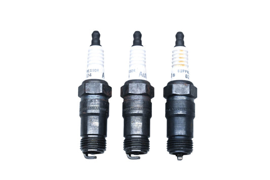 Autolite 824 Copper Core Suppressor Spark Plugs Qty 3 NOS