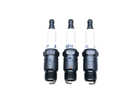 Autolite 685 Copper Core Resistor Spark Plugs Qty 3 NOS