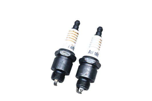 Autolite 72 Copper Core Resistor Spark Plugs Qty 2 NOS