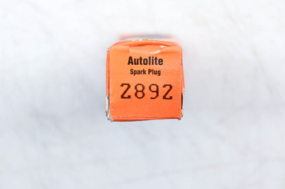 Autolite 2892 Non-Resistor Spark Plug Kit NOS