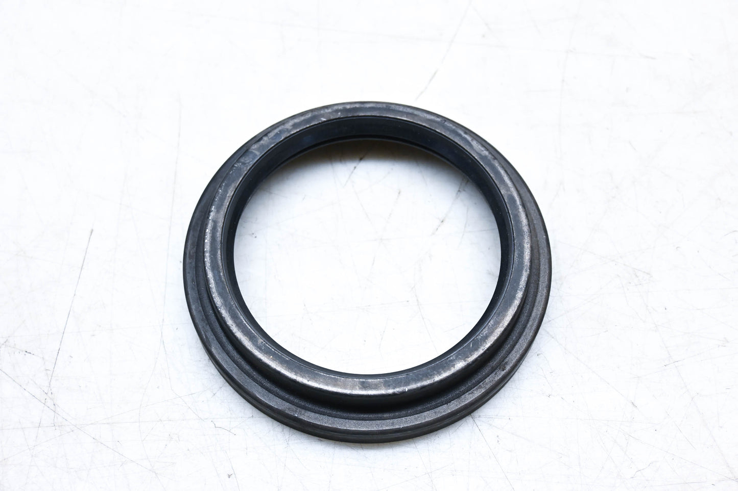 CR 39585 Oil Seal NOS