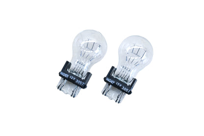 Wagner 3057 Multi-Purpose Light Bulbs Qty 2 NOS