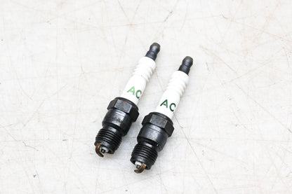 ACDelco R42TS, 5613324 Spark Plugs Qty 2 NOS