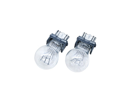 Wagner 3357 Multi-Purpose Miniature Light Bulbs Qty 2 NOS