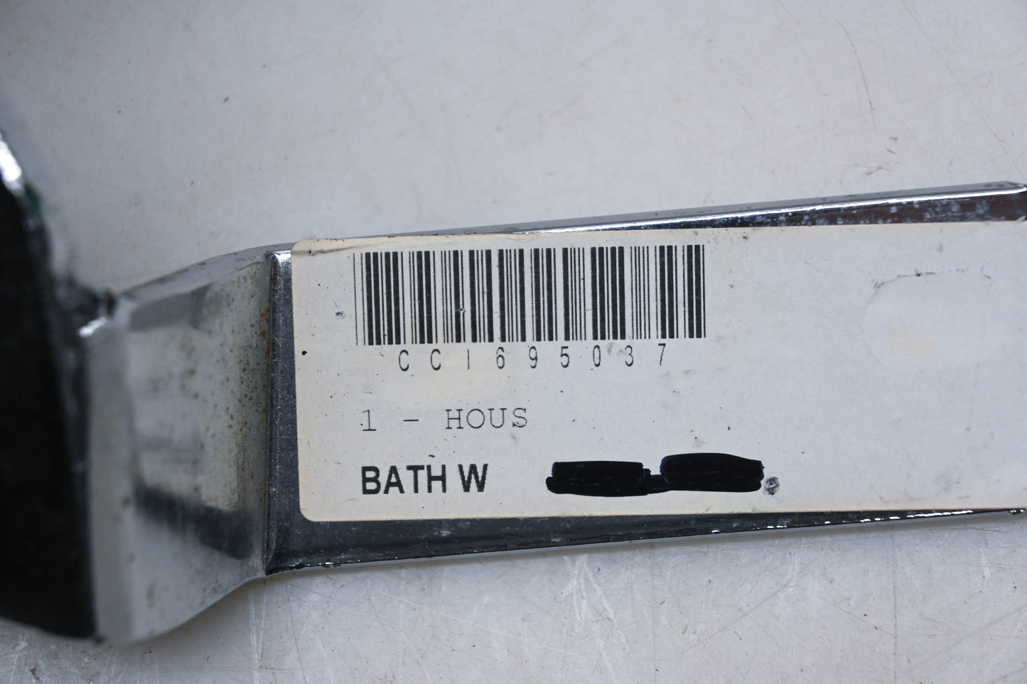 Custom Chrome 695037, S0596 Exhaust Mounting Bracket NOS