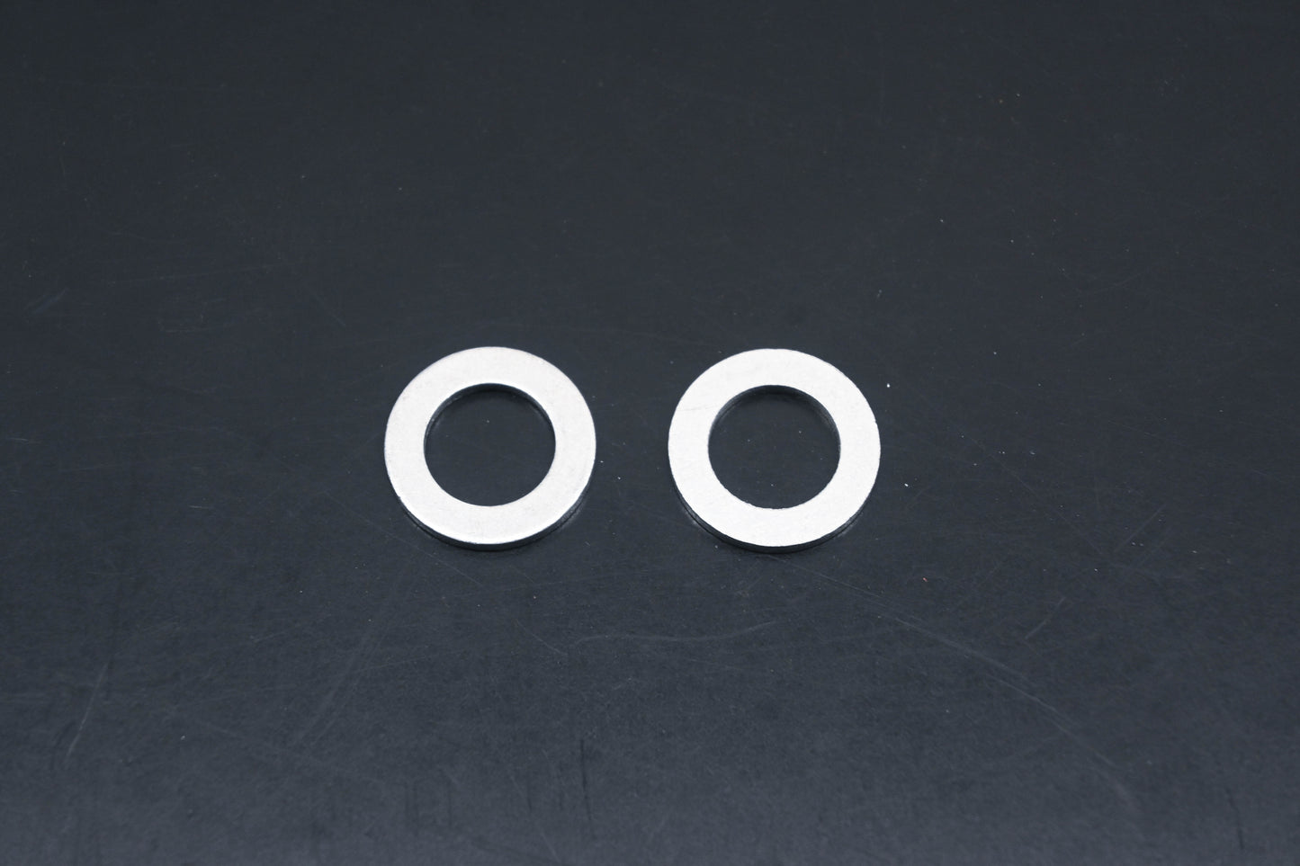 Toro 121-0310 Washers Qty 2 NOS