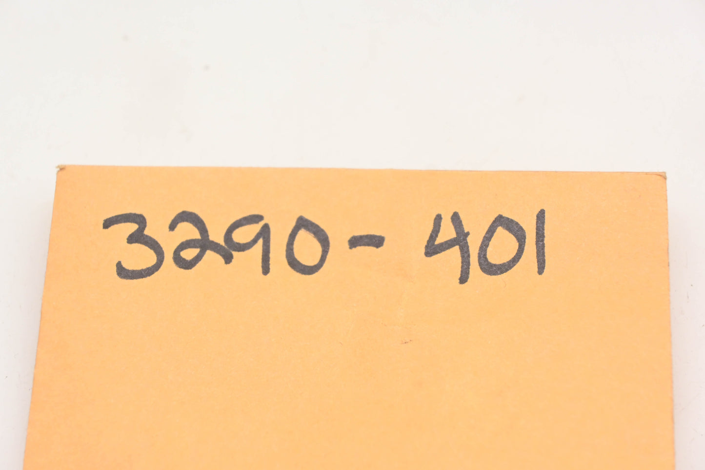 Toro 3290-401 Nylon Screw
