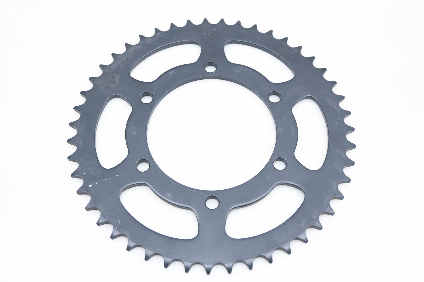 New OEM Yamaha 1M1-25447-10-33 47T Sprocket NOS
