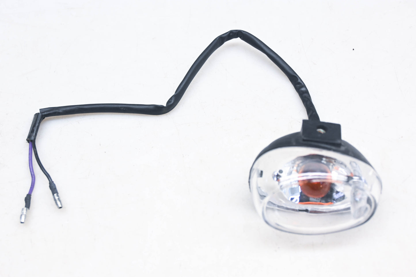 Aftermarket 88588535 QMB139 Front Left Turn Signal Assembly NOS