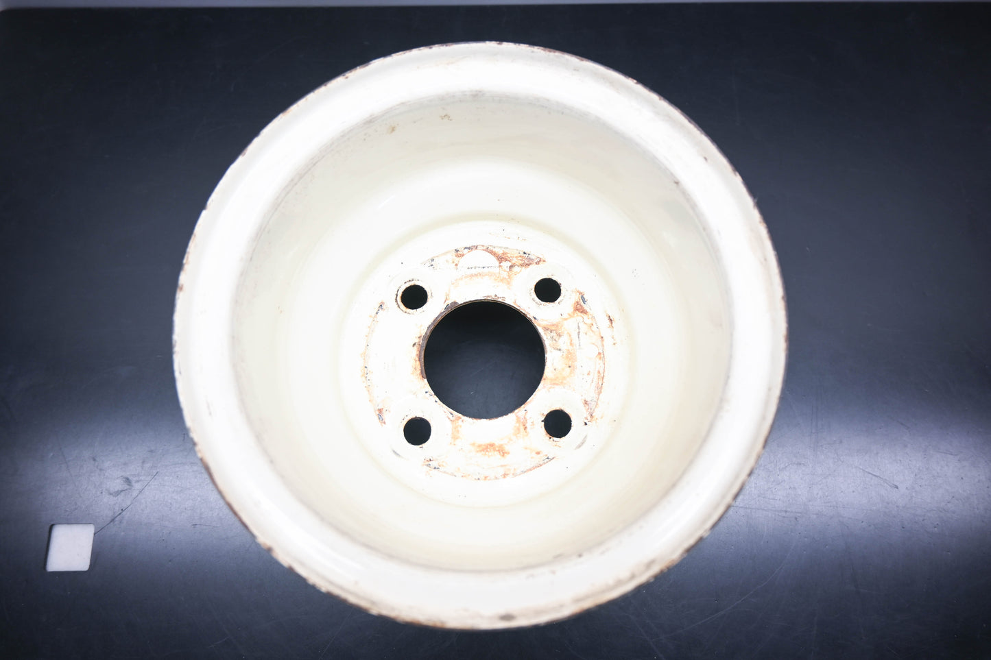 Aftermarket YM001-14 White Steel Rim 8x7.00 4x88mm