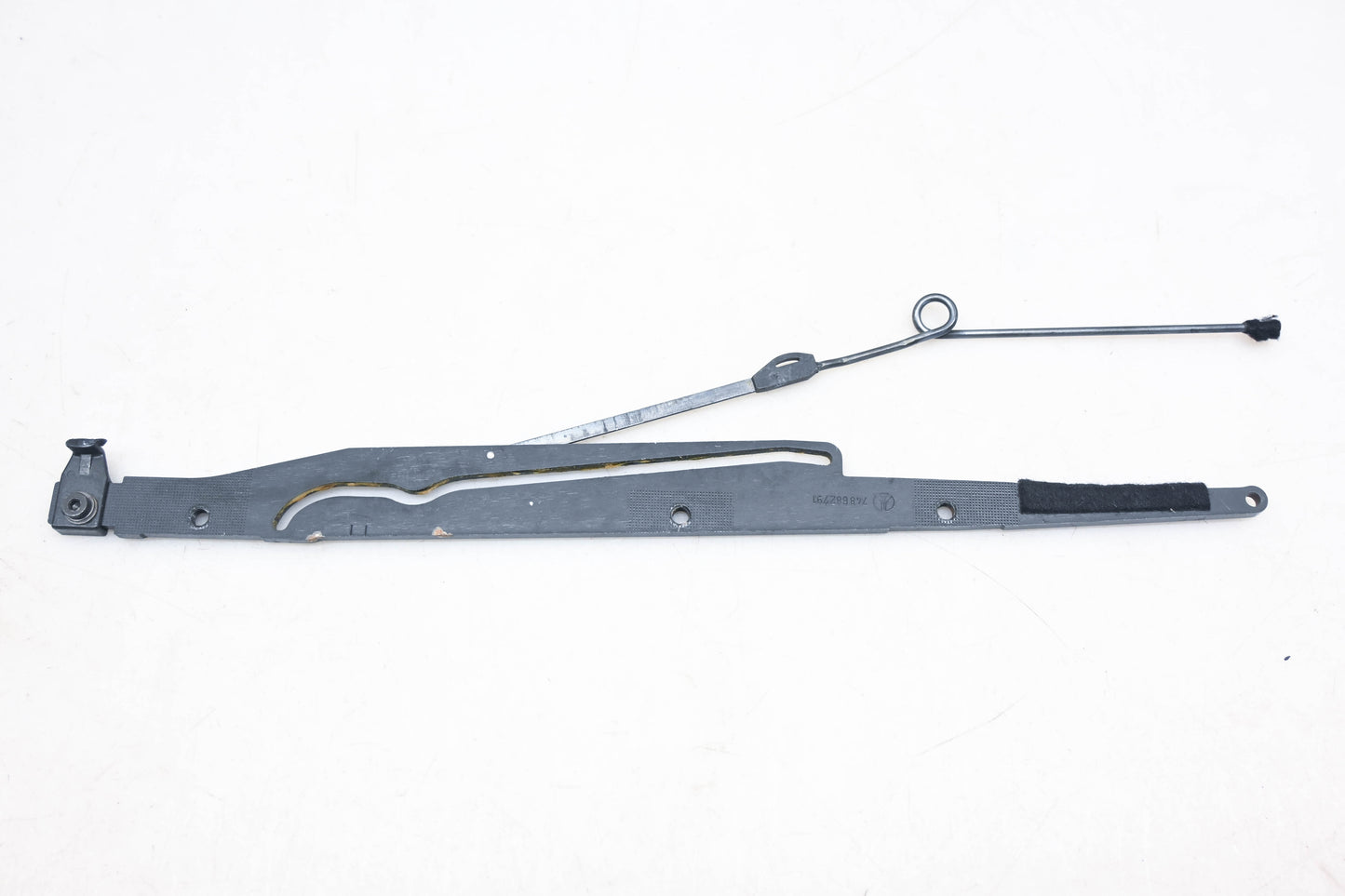 General Motors 748682791, 90247580 Sunroof Right Guide