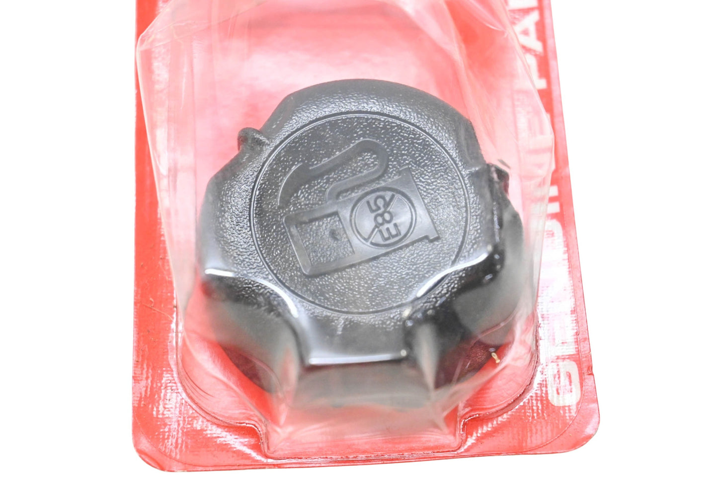 New OEM Briggs & Stratton 397974S, 5044 Gas Cap NOS