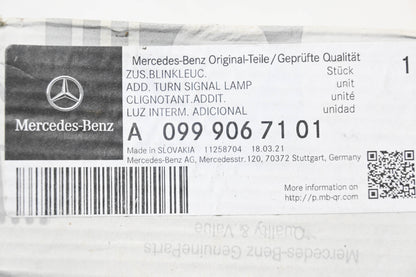 New OEM Mercedes-Benz 099 906 71 01 Turn Signal Lamp NOS