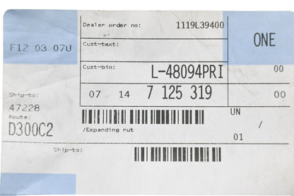 New OEM BMW 07 14 7 125 319 Expanding Nut NOS