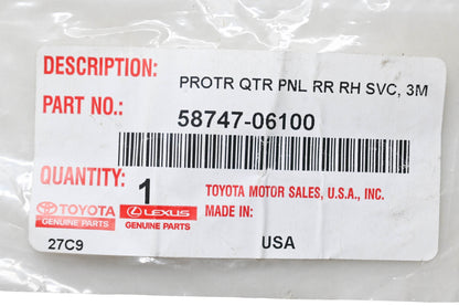 New OEM Toyota 58747-06100 Quarter Panel Protector NOS