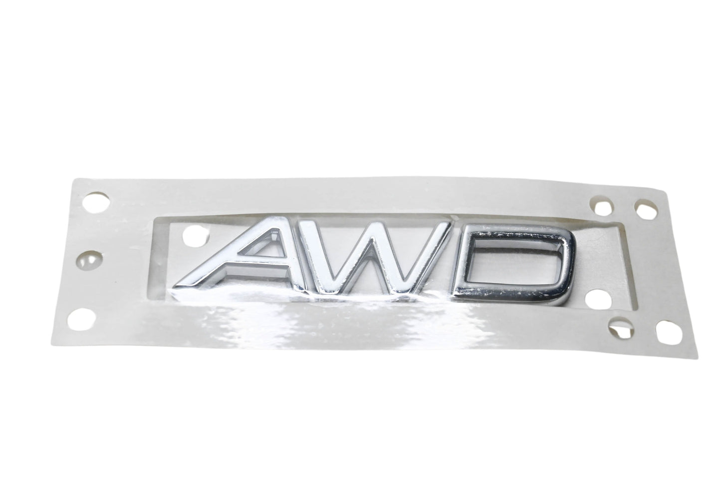 Volvo 9157130 Emblem AWD NOS