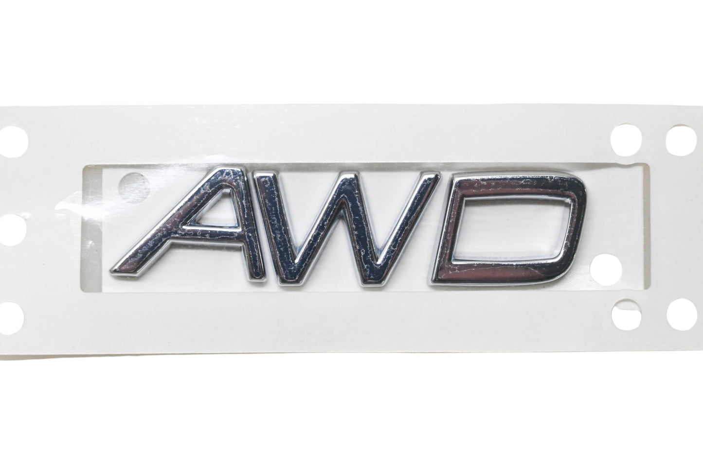 Volvo 9157130 Emblem AWD NOS