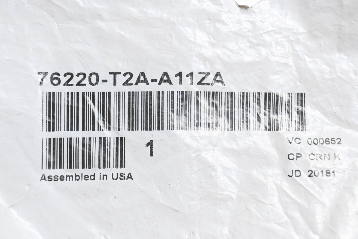 New OEM Honda 76220-T2A-A11ZA Garnish Assembly NOS