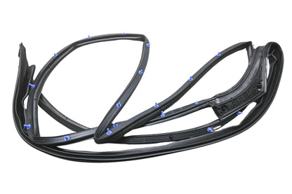 Kia 82140-D9000 Weatherstrip NOS