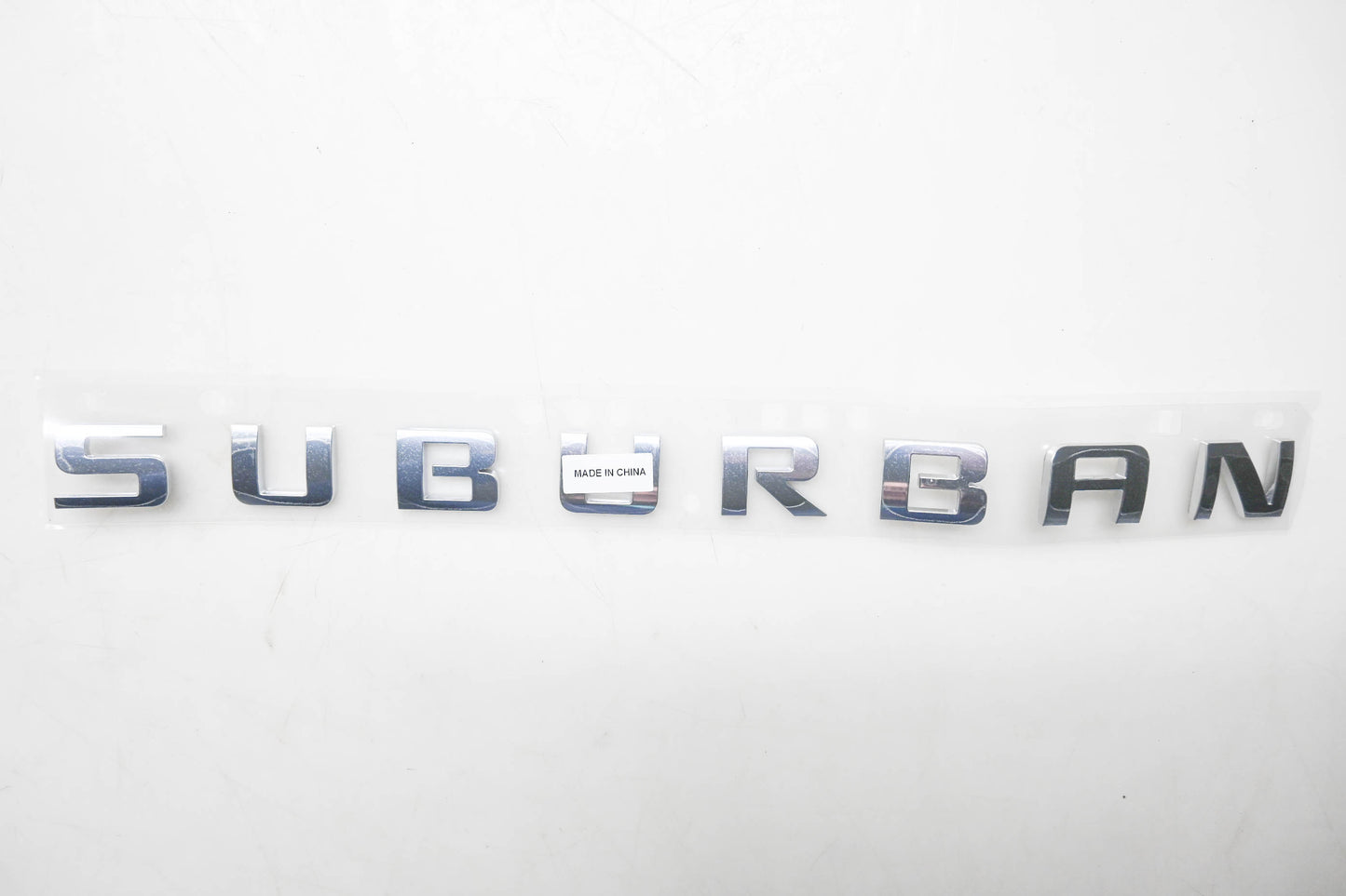 GM 1582-5694, 15825694 Suburban Name Plate NOS