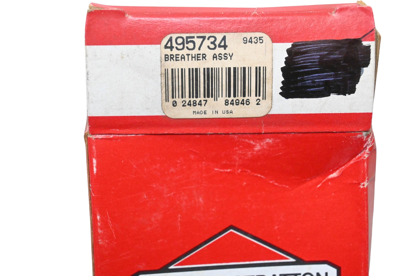 New OEM Briggs & Stratton 495734 Breather Assembly NOS