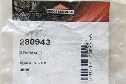New OEM Briggs & Stratton 280943 Grommet NOS