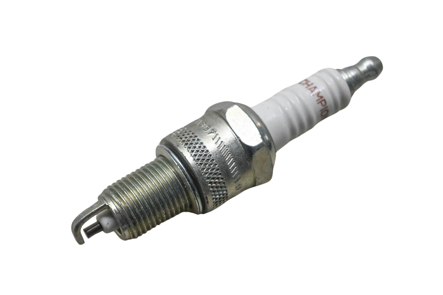 Champion RN13LYC, 101 Spark Plug NOS