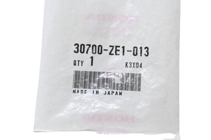 New OEM Honda 30700-ZE1-013 Plug Cap NOS