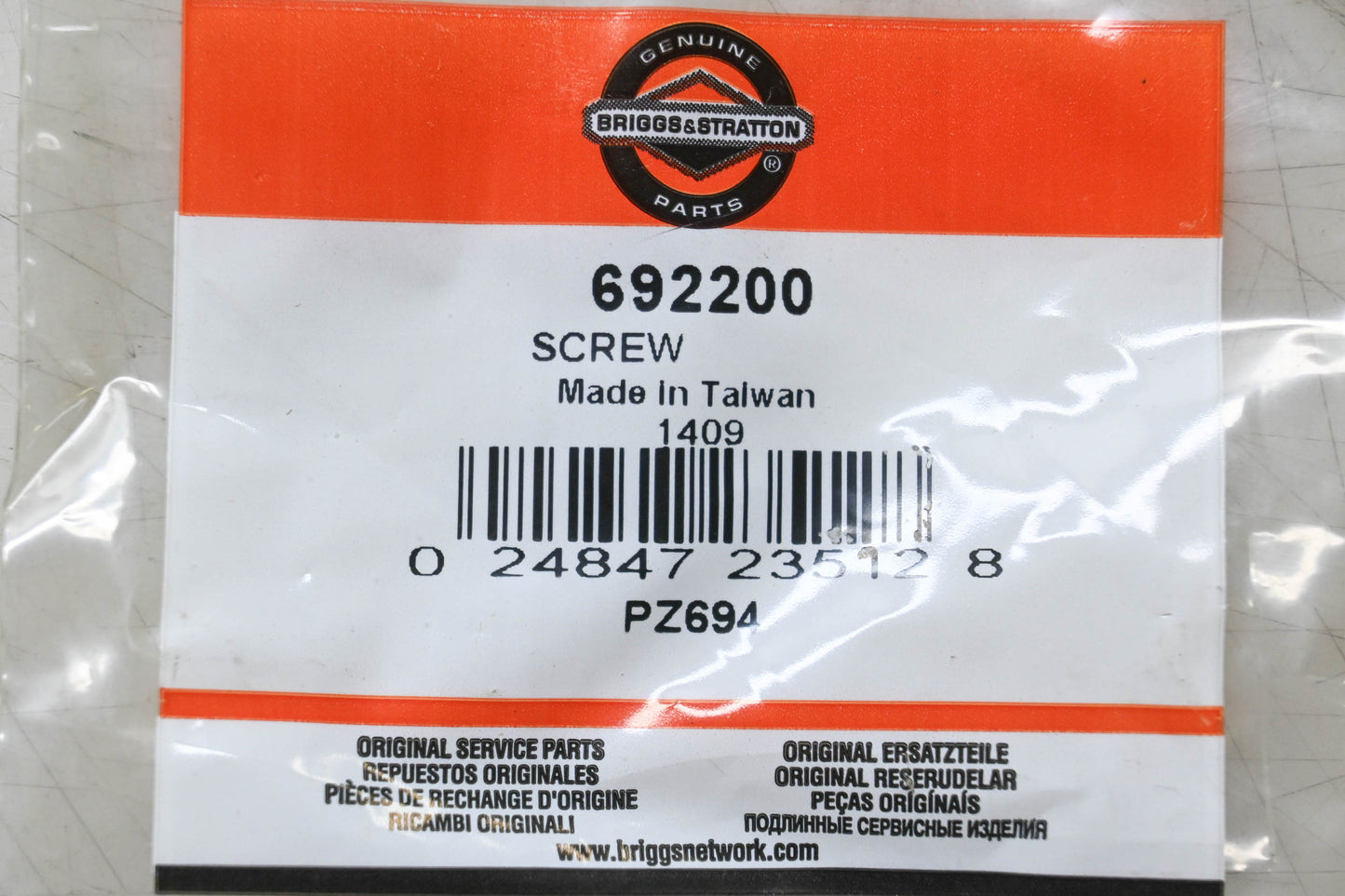 New OEM Briggs & Stratton 692200 Screws Qty 2 NOS