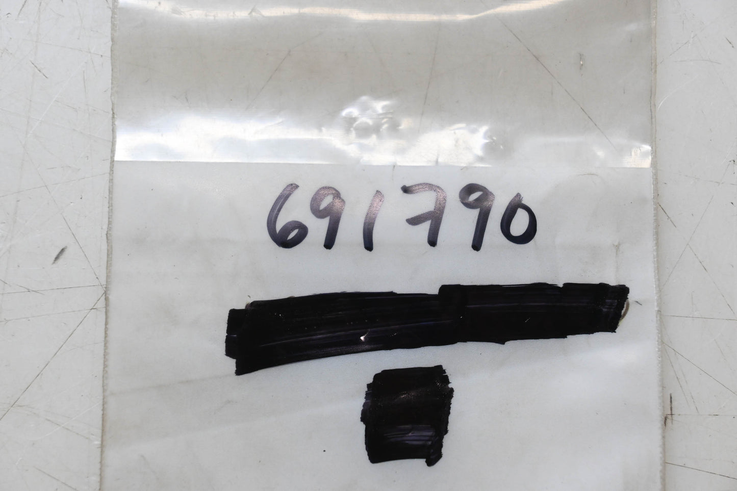 New OEM Briggs & Stratton 691790 Governed Idle Spring NOS